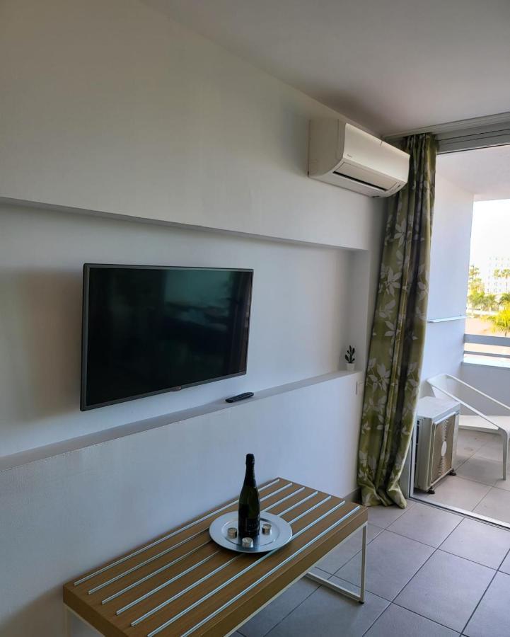 Moderno Apartamento Cerca De La Playa 18 San Bartolomé Exterior photo